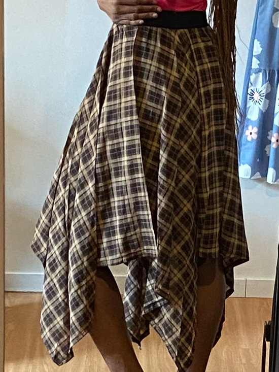 Dresses & Skirts - Plaid Handkerchief Hem Skirt in Brown and Black